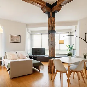 https://muy-luminoso-a-5-min-del-centro-de-bilbao.sansebastianhotels.net