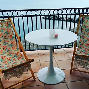Velimar Vistas Al Mar Y Piscina Apartamento